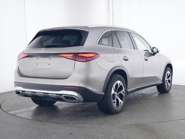 Mercedes-Benz GLC-KLASSE 300 e 4MATIC Plug-In Hybride | Trekhaak | Panorama Schuif-Kanteldak | 360° camera | Memory stoelen | EASY PACK achterklep | Inclusief 24 maanden MB Certified garantie voor Europa.