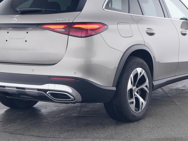 Mercedes-Benz GLC-KLASSE 300 e 4MATIC Plug-In Hybride | Trekhaak | Panorama Schuif-Kanteldak | 360° camera | Memory stoelen | EASY PACK achterklep | Inclusief 24 maanden MB Certified garantie voor Europa.