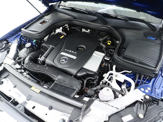 Mercedes-Benz GLC-KLASSE 300e 4MATIC AMG-Line | Panoramadak | Head Up | Adaptive Cruise | Virtual | Camera