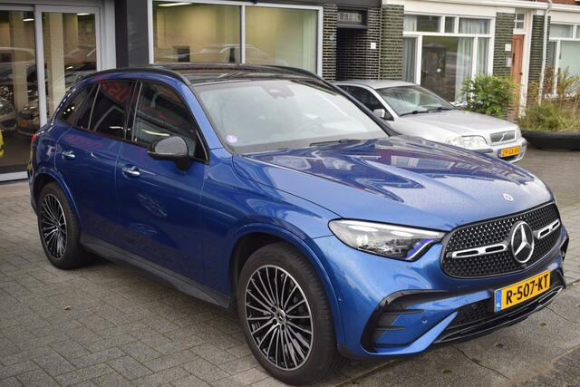 Mercedes-Benz GLC-KLASSE 200 4MATIC AMG premium plus BURMESTER PANODAK HUD