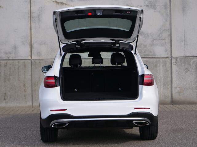Mercedes-Benz GLC-KLASSE GLC 250 4MATIC | AMG | Burmester | Panorama | Standkachel..