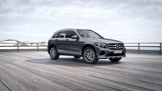 Mercedes-Benz GLC-KLASSE 250 4MATIC Premium | AMG | Panoramadak | Trekhaak |