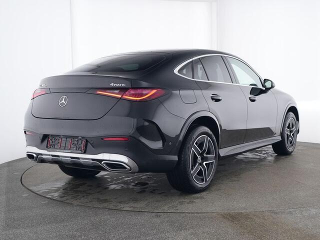 Mercedes-Benz GLC-KLASSE Coupé 300 e 4M AMG Plug-In Hybride | AMG Styling | 19 Inch AMG Velgen | Led Koplampen | Achteruitrijcamera | Easy-Pack Achterklep | Keyless-Go | Inclusief 24 maanden MB Certified garantie voor Europa.