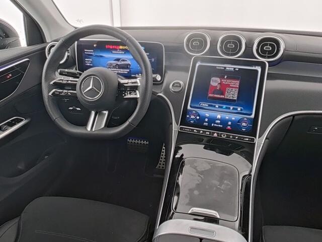 Mercedes-Benz GLC-KLASSE Coupé 300 e 4M AMG Plug-In Hybride | AMG Styling | 19 Inch AMG Velgen | Led Koplampen | Achteruitrijcamera | Easy-Pack Achterklep | Keyless-Go | Inclusief 24 maanden MB Certified garantie voor Europa.