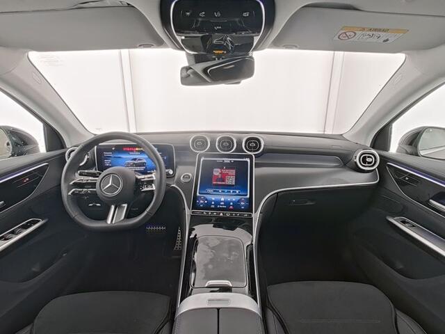 Mercedes-Benz GLC-KLASSE Coupé 300 e 4M AMG Plug-In Hybride | AMG Styling | 19 Inch AMG Velgen | Led Koplampen | Achteruitrijcamera | Easy-Pack Achterklep | Keyless-Go | Inclusief 24 maanden MB Certified garantie voor Europa.