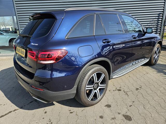 Mercedes-Benz GLC-KLASSE 300e 4MATIC Night Plug In Hybrid Dealer O.H 320pk PHEV | Panodak | Adaptive Cruise | Sideskirts | Multibeam LED | Lederen Sportstoelen | Apple Carplay | 19"L.M | BLIS |