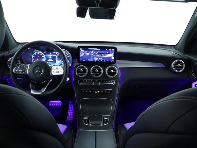 Mercedes-Benz GLC-KLASSE 300 e 4M AMG Plug-In Hybride | Schuifdak | Multibeam LED | 360 Camera | Memory Stoelen | Distronic | Inclusief 24 maanden MB Certified garantie voor Europa.