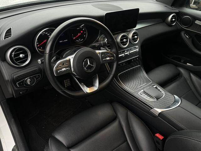 Mercedes-Benz GLC-KLASSE Coupé 300e 4MATIC Business Solution AMG Voorstoelen verwarmd | Navigatie | Achteruitrijcamera |