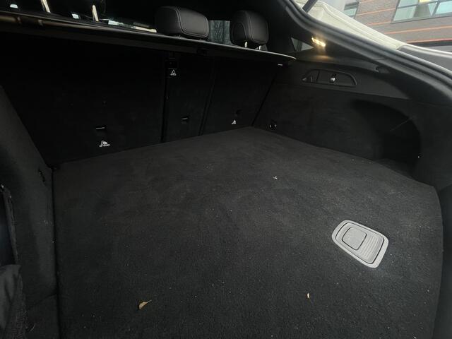 Mercedes-Benz GLC-KLASSE Coupé 300e 4MATIC Business Solution AMG Voorstoelen verwarmd | Navigatie | Achteruitrijcamera |