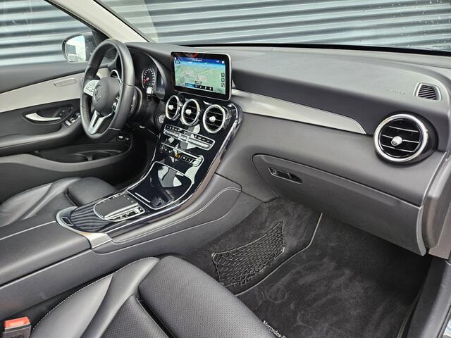 Mercedes-Benz GLC-KLASSE 300e 4MATIC Premium Plug In Hybrid 320pk PHEV | Trekhaak af fabriek | Apple Carplay | Keyless | DAB | Lederen Sportstoelen | Navi Full Map | BLIS |
