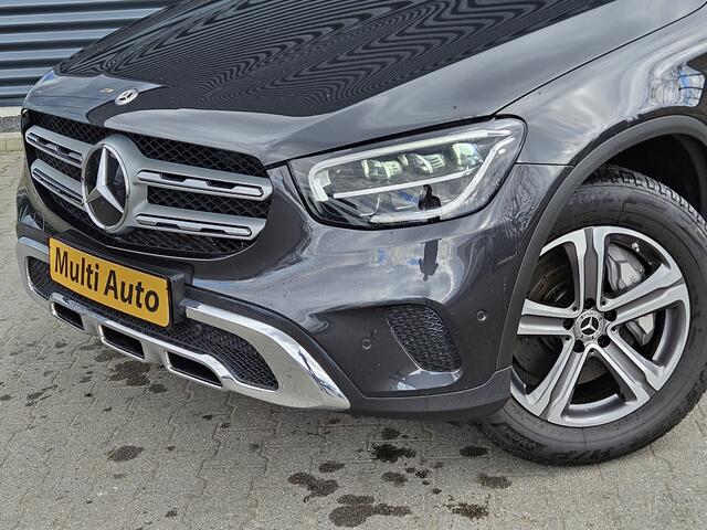 Mercedes-Benz GLC-KLASSE 300e 4MATIC Premium Plug In Hybrid 320pk PHEV | Trekhaak af fabriek | Apple Carplay | Keyless | DAB | Lederen Sportstoelen | Navi Full Map | BLIS |