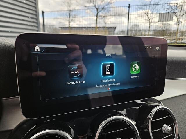 Mercedes-Benz GLC-KLASSE 300e 4MATIC Premium Plug In Hybrid 320pk PHEV | Trekhaak af fabriek | Apple Carplay | Keyless | DAB | Lederen Sportstoelen | Navi Full Map | BLIS |