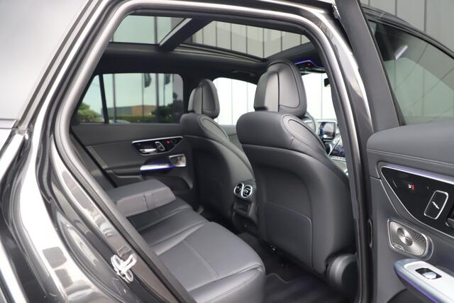 Mercedes-Benz GLC-KLASSE 400e AMG 4-Matic Aut9 | 381PK | Massage | Keyles-go | Digital-light | Burmester | Memory | Stoelkoeling | Sfeerverlichting | Distronic | Pano | 2023.