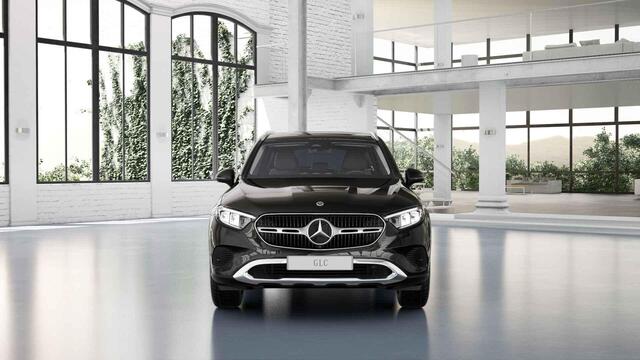 Mercedes-Benz GLC-KLASSE 300e 4MATIC Luxury Line | Trekhaak | Massage | Treeplanken |