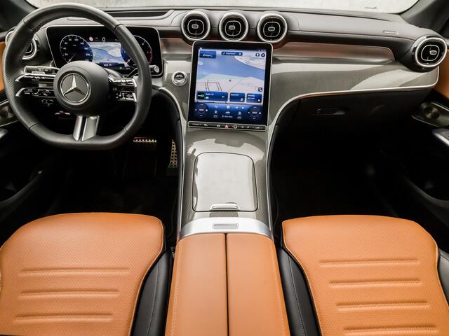 Mercedes-Benz GLC-KLASSE 300d 4MATIC AMG Sport 270Pk Automaat (FULL OPTION, PANORAMADAK, LUCHTVERING, APPLE CARPLAY, HEAD-UP DISPLAY, COMFORTSTOELEN, 360 CAMERA, LASER KOPLAMPEN, MEMORY SEATS, TREKHAAK ELEKTRISCH, TREEPLANKEN, NIEUWSTAAT)