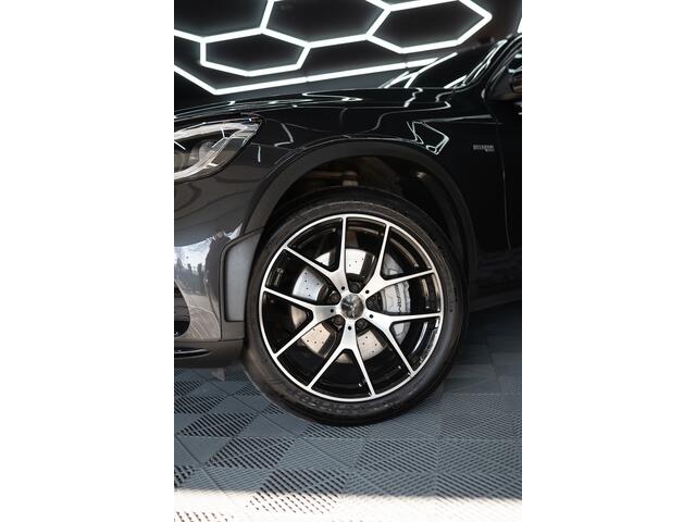 Mercedes-Benz GLC-KLASSE AMG 43 4MATIC Premium Plus Burmester / Panoramadak / Adaptieve luchtvering / 360 graden / Adaptive cruise / Sfeerverlichting / Carplay / Keyless / Dodehoek