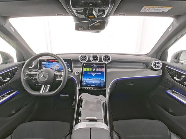 Mercedes-Benz GLC-KLASSE 300 e 4M AMG Plug-In Hybride | Trekhaak | Alarm | Rijassistentie Pack | 360 gr Camera | Stoel- en Stuurverwarming | Inclusief 24 maanden MB Certified garantie voor Europa.