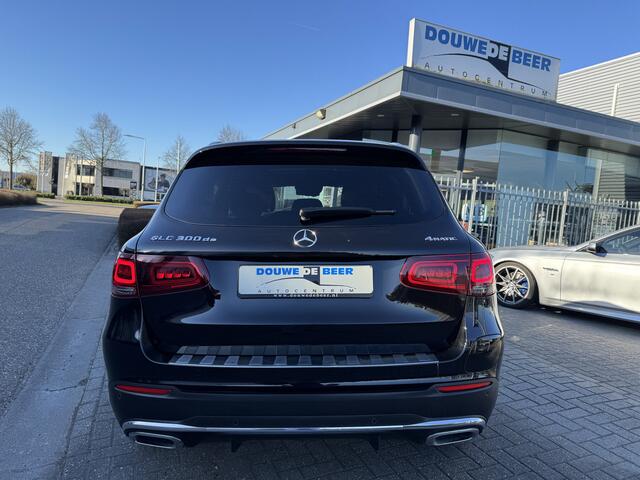 Mercedes-Benz GLC-KLASSE 300de 4MATIC AMG Pano-Dak | Trekhaak | Camera | Stoelverw. voor en achter | Elekt Klep