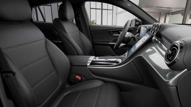 Mercedes-Benz GLC-KLASSE Coupé 300e 4MATIC Luxury Line | Trekhaak | Distronic | Winter pakket |