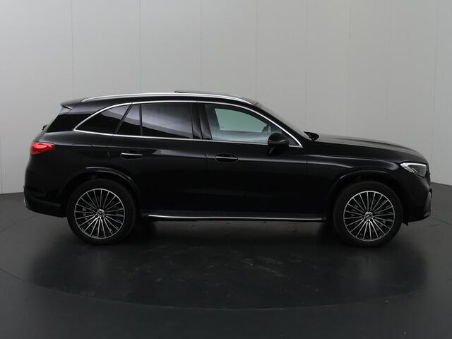 Mercedes-Benz GLC-KLASSE 300e 4MATIC AMG Line | AMG | Panoramadak | Trekhaak |