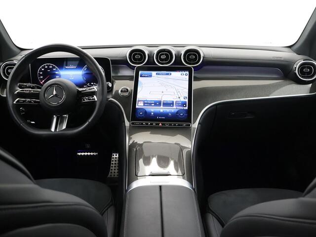 Mercedes-Benz GLC-KLASSE 300e 4MATIC AMG Line | AMG | Panoramadak | Trekhaak |