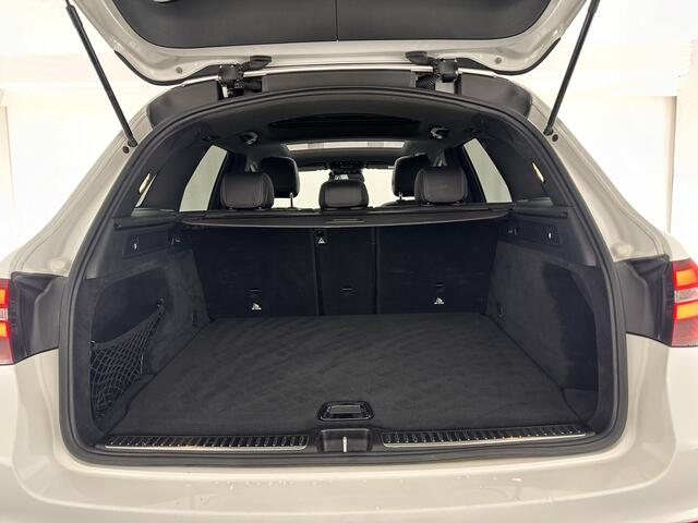Mercedes-Benz GLC-KLASSE 250 4MATIC Premium AMG-Styling Aut. *PANO | LEATHER-MICROFIBRE | FULL-LED | BLIS | SPORT-SEATS | NAVI-FULLMAP | CAMERA | TOWBAR | 19''ALU*