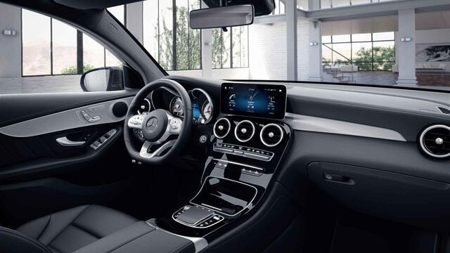 Mercedes-Benz GLC-KLASSE Coupé 300e 4MATIC Premium | AMG | Schuifdak | Lederen bekleding | Memory |