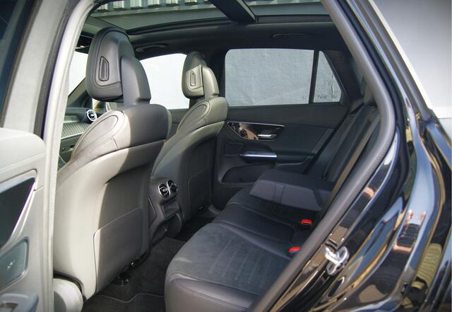 Mercedes-Benz GLC-KLASSE 300e 4MATIC AMG Line Panorama/DigitalLED/Mem/Wegkl.trhk