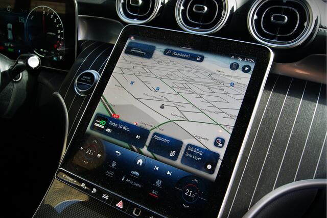 Mercedes-Benz GLC-KLASSE 300e 4MATIC AMG Line Panorama/DigitalLED/Mem/Wegkl.trhk
