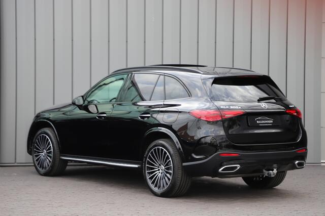 Mercedes-Benz GLC-KLASSE 300e AMG 4-Matic Aut9 | 313PK | Head-up | Keyles-go | Burmester | Pano | Digital-light | Sfeerverlichting | Stuurwielverw. | ACC | Memory | 2024.