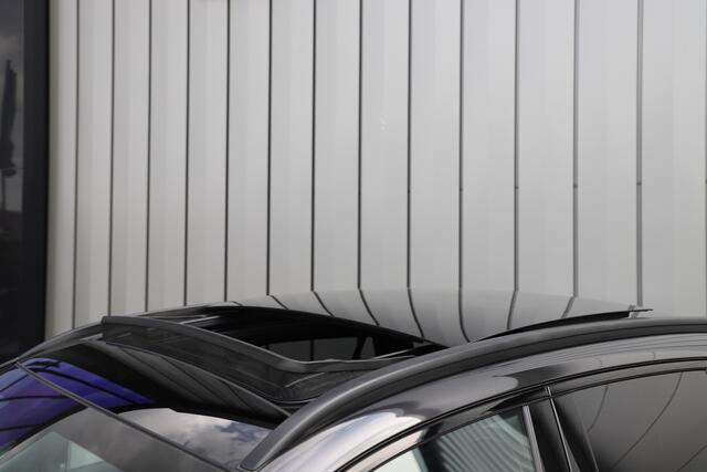 Mercedes-Benz GLC-KLASSE 300e AMG 4-Matic Aut9 | 313PK | Achterasbesturing | Luchtvering | Massage | Keyles-go | Digital-light | Sfeerverlichting | Head-up | Air-balance | Panoramadak | 2023