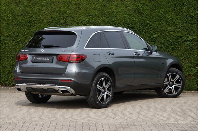 Mercedes-Benz GLC-KLASSE GLC 300 e 4M | Massage Distronic Memory 360 Camera AR Navi