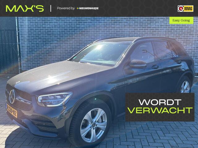 Mercedes-Benz GLC-KLASSE 300e 4MATIC Premium | Trekhaak | Adaptive Cruise Control | Panorama Dak | Navigatie | Lederenbekleding | Climate Control