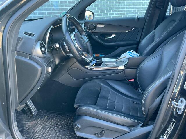 Mercedes-Benz GLC-KLASSE 300e 4MATIC Premium | Trekhaak | Adaptive Cruise Control | Panorama Dak | Navigatie | Lederenbekleding | Climate Control