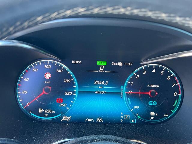 Mercedes-Benz GLC-KLASSE 300e 4MATIC Premium | Trekhaak | Adaptive Cruise Control | Panorama Dak | Navigatie | Lederenbekleding | Climate Control