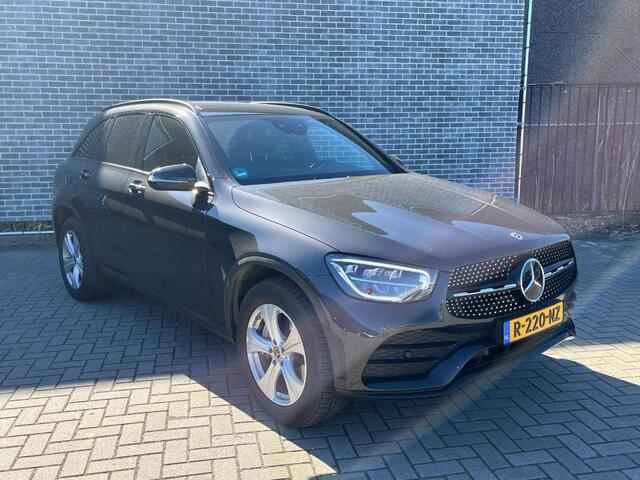 Mercedes-Benz GLC-KLASSE 300e 4MATIC Premium | Trekhaak | Adaptive Cruise Control | Panorama Dak | Navigatie | Lederenbekleding | Climate Control