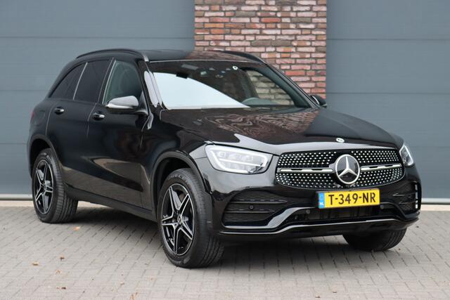 Mercedes-Benz GLC-KLASSE 300e 4MATIC AMG Line Aut9 | Distronic+ | Trekhaak | Keyless Go | Surround Camera | Geluidsisolerend Glas | Apple Carplay/Android Auto | Zitcomfortpakket | Sfeerverlichting |