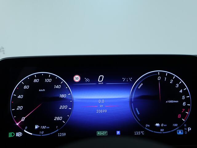 Mercedes-Benz GLC-KLASSE Coupé 300 e 4MATIC Plug-In Hybride | Trekhaak | Panoramadak | 360 gr Camera | Memory | Dodehoek Ass. | Winterpakket | Inclusief 24 maanden Mercedes-Benz Certified garantie voor Europa.