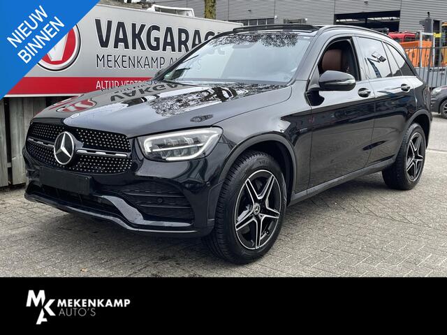 Mercedes-Benz GLC-KLASSE 300e 4MATIC Business Solution AMG Nightpakket 19"/Leder bruin/Trekhaak/Dodehoek/Panoramadak/Camera/Apple Carplay & Android Auto