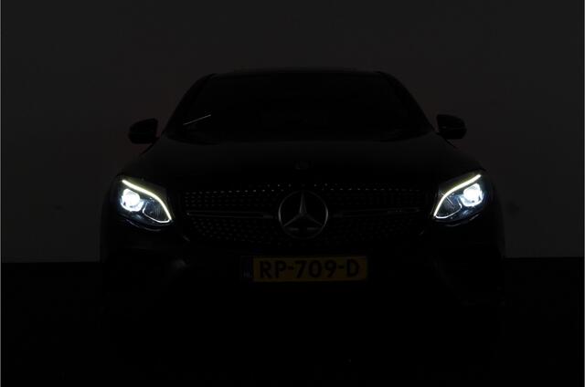 Mercedes-Benz GLC-KLASSE Coupé AMG 43 4MATIC > 368pk/Schuifdak/Burmester/Trekhaak/Leer/Carbon...
