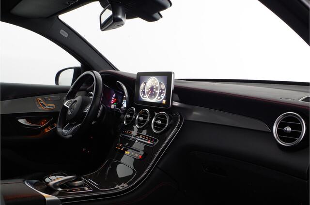 Mercedes-Benz GLC-KLASSE Coupé AMG 43 4MATIC > 368pk/Schuifdak/Burmester/Trekhaak/Leer/Carbon...