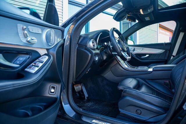 Mercedes-Benz GLC-KLASSE Coupé 400d 4MATIC 63 AMG luchtvering Schuifdak Ambient Burmester Sportstoelen Carbon 360° Camera 20''LM Trekhaak