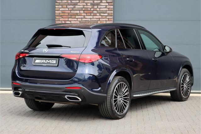 Mercedes-Benz GLC-KLASSE 400e 4MATIC AMG Line Aut9 | Distronic Pro | Memory | Trekhaak | Verwarmd Stuurwiel | Panoramadak | Nightpakket | Camera | Dodehoekassistent |