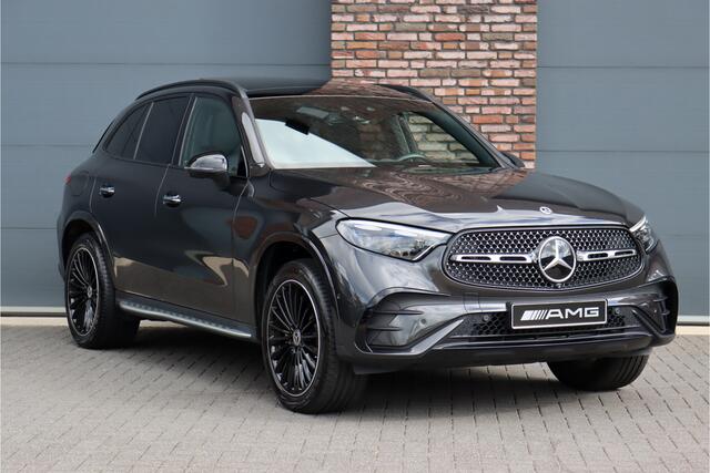 Mercedes-Benz GLC-KLASSE 300e 4MATIC Premium AMG Line Aut9 | Distronic+ | Burmester | Memory | Trekhaak | Leder | Nightpakket | Panoramadak | Digital Light | Surround Camera | Keyless Go | Rijassistentiepakket |