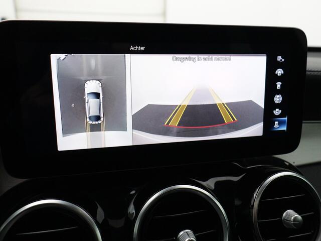 Mercedes-Benz GLC-KLASSE 200 4MATIC Premium Plus | Shuif/kanteldak | Treeplanken | Multi spaaks lichtmetalen velgen | Navigatie | Parking support | Inclusief 24 maanden MB Certified garantie voor Europa.