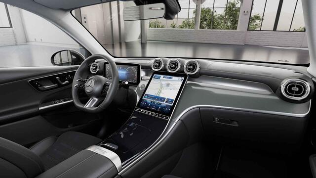 Mercedes-Benz GLC-KLASSE 300e 4MATIC AMG Line | Panoramadak | Head up display | Distronic | Advanced sound system |