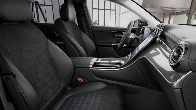 Mercedes-Benz GLC-KLASSE 300e 4MATIC AMG Line | Panoramadak | Head up display | Distronic | Advanced sound system |