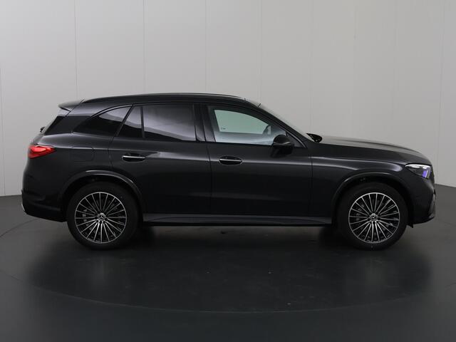Mercedes-Benz GLC-KLASSE 300e 4MATIC Sport Edition | Burmester Sound System | Elektrische Trekhaak | Head-Up Display | 360 Camera | Distronic en Stuurassistent | Panoramadak |