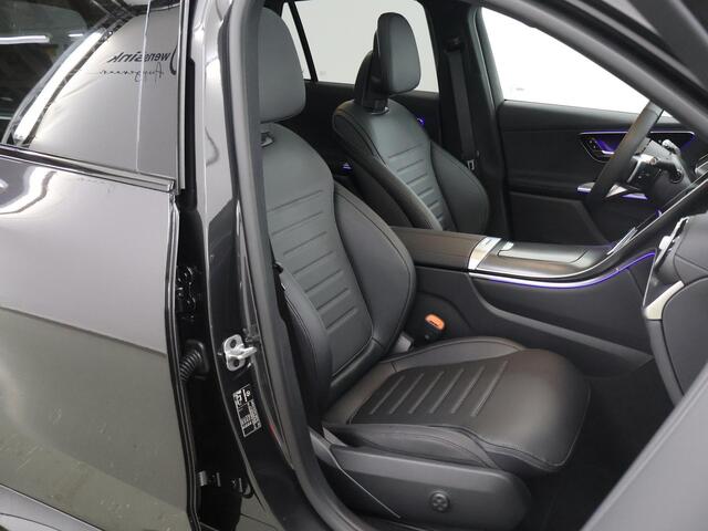 Mercedes-Benz GLC-KLASSE 300e 4MATIC Sport Edition | Burmester Sound System | Elektrische Trekhaak | Head-Up Display | 360 Camera | Distronic en Stuurassistent | Panoramadak |