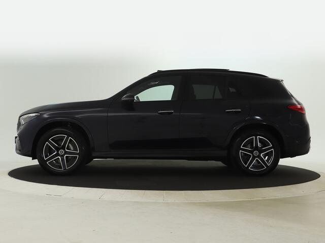 Mercedes-Benz GLC-KLASSE 400 e 4MATIC AMG Plug-In Hybride | AMG Line | Night Pakket | Panorama Schuif-Kanteldak | Inclusief 24 maanden MB Certified garantie voor Europa.